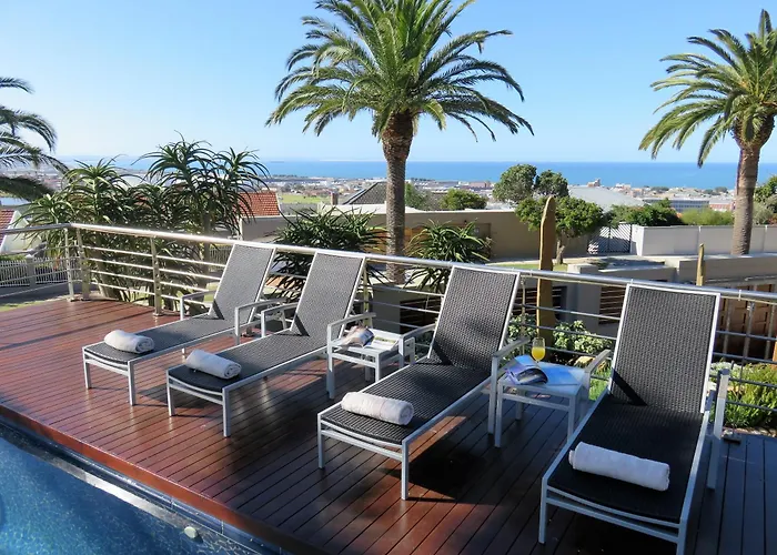 Island Way Villa Port Elizabeth