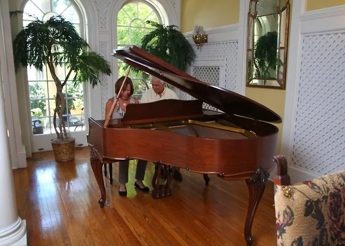 Graystone Inn Wilmington