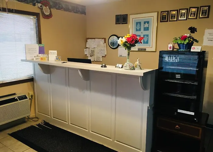 Budget Inn Caravan Motel Harrisonville