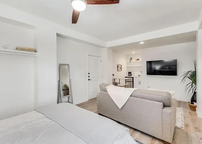 Perfect Studio For 2 -- Steps To The Beach! St. Augustine
